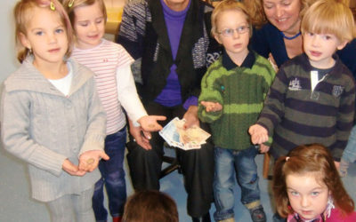 „Teilen und Helfen“ durch Kindergarten-Projektgruppe Biberbach